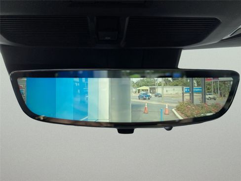 New 2025 GMC Hummer EV 3X w/ LPO, Dark Essentials Package image 33