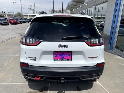 Used 2019 Jeep Cherokee Trailhawk w/ Cold Weather Group image 3
