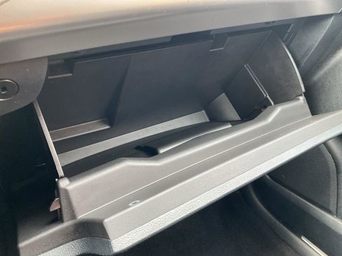 Used 2023 Ford Edge Titanium image 41