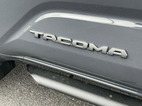Certified 2024 Toyota Tacoma TRD Off-Road w/ TRD Off Road Upgrade Package AWD/4WD image 33