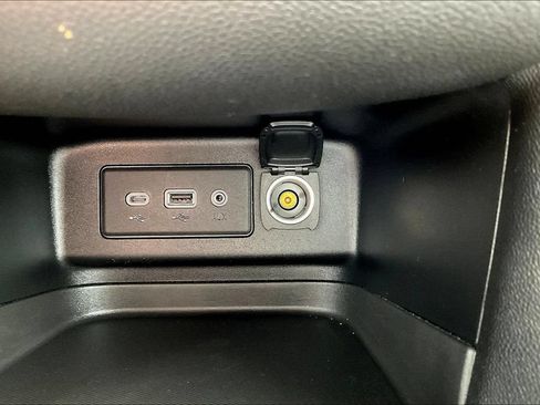 Used 2019 Chevrolet Equinox LT FWD image 20