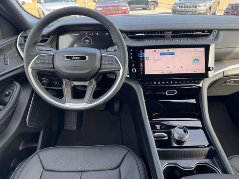 New 2026 Jeep Grand Cherokee L Limited AWD/4WD image 15