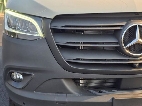 New 2026 Mercedes-Benz Sprinter 2500 image 29