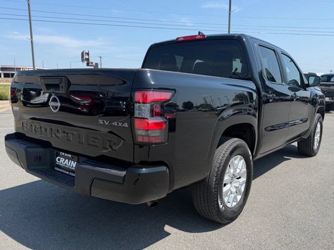 Used 2023 Nissan Frontier SV AWD/4WD image 7