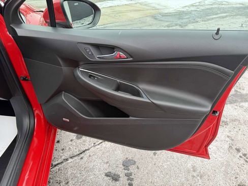 Used 2016 Chevrolet Cruze Premier image 19