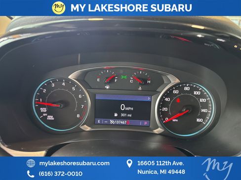 Used 2020 Chevrolet Traverse LT w/ Driver Confidence II Package image 17