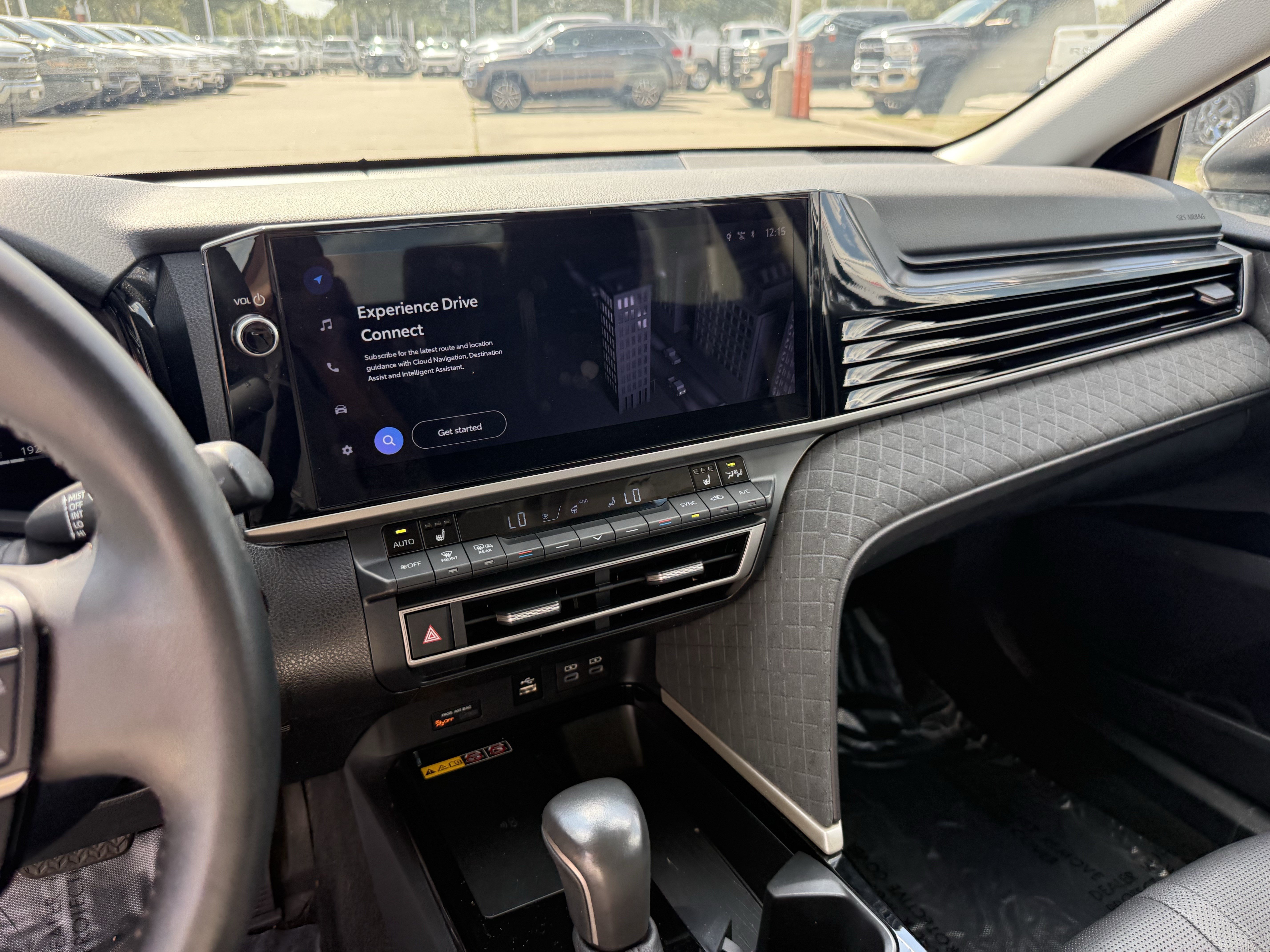Used 2025 Toyota Camry XLE FWD image 19