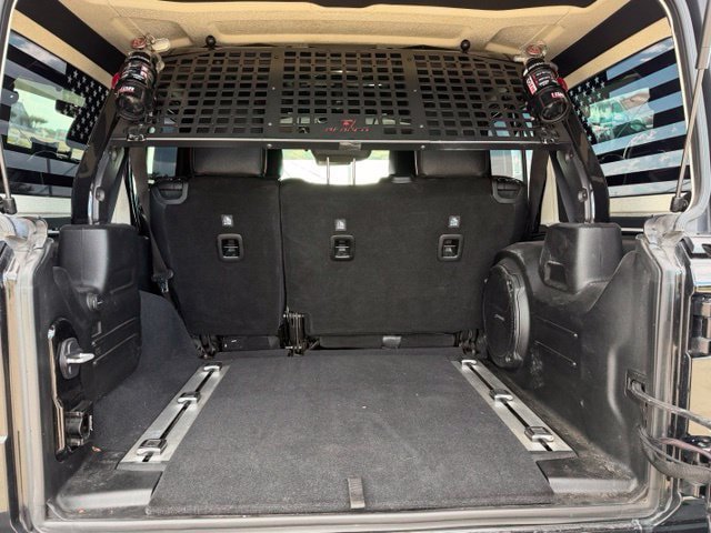 Used 2018 Jeep Wrangler Unlimited Rubicon AWD/4WD image 11
