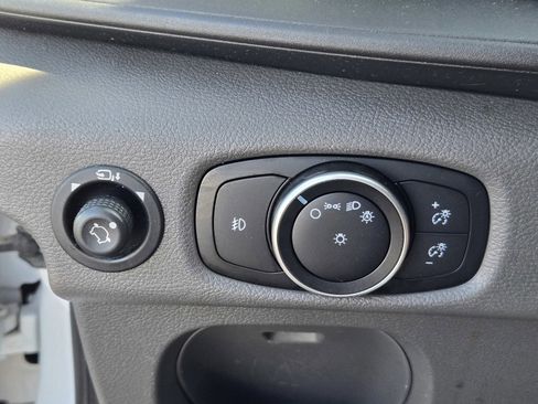 Used 2020 Ford Transit 350 XLT image 28