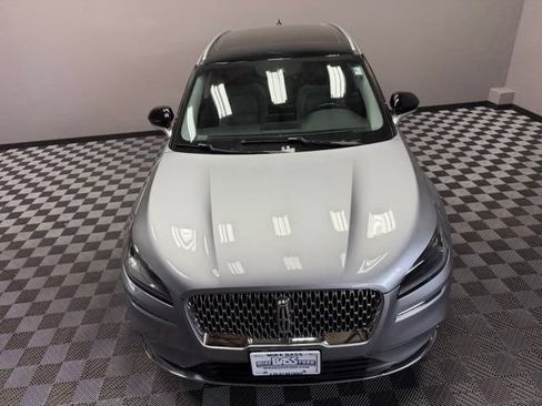 Used 2021 Lincoln Corsair AWD w/ Premium Package image 5