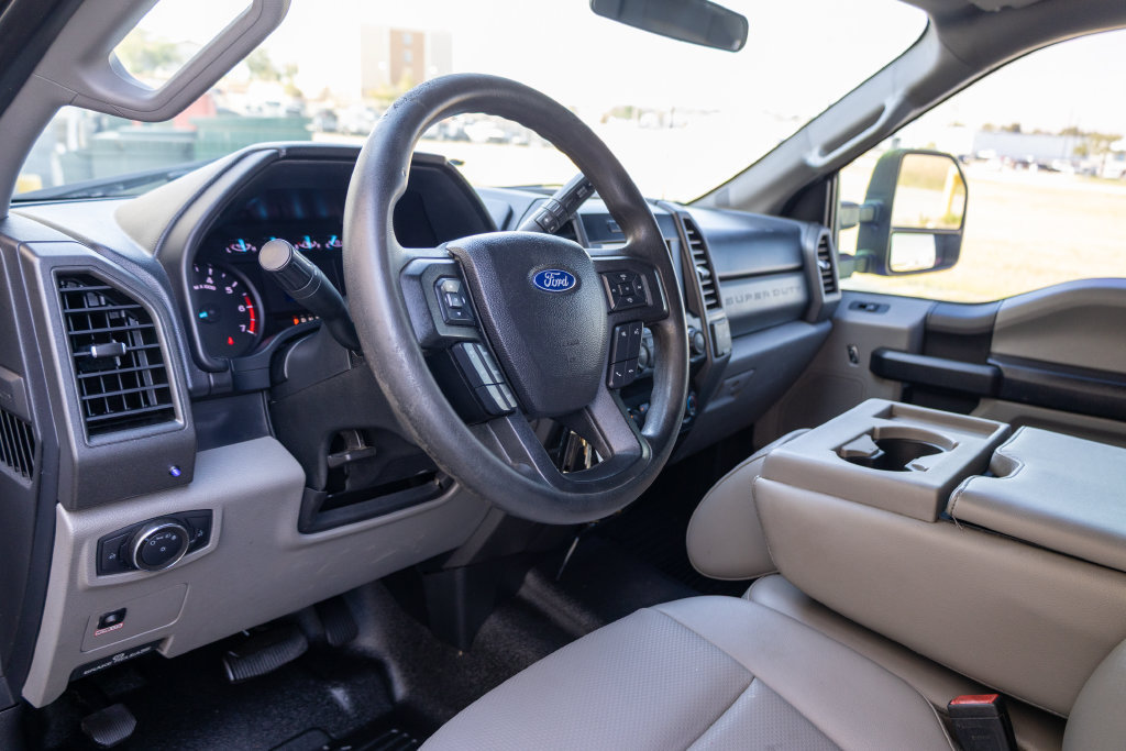 Used 2020 Ford F350 XL w/ Power Equipment Group RWD image 9