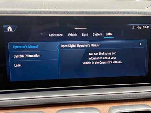 Used 2024 Mercedes-Benz GLS 450 4MATIC w/ Pinnacle Trim Package image 37