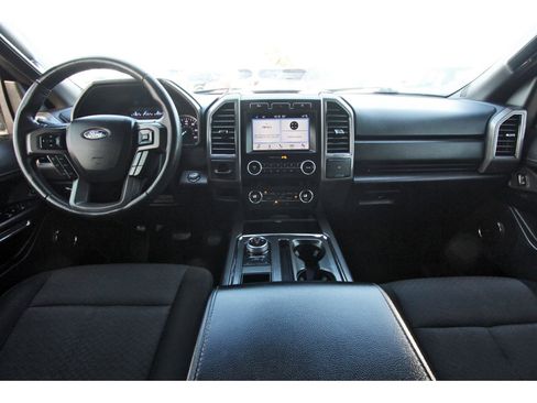 Used 2019 Ford Expedition Max XLT image 12
