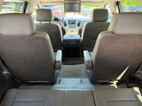 Used 2019 GMC Yukon Denali w/ Denali Ultimate Package AWD/4WD image 10