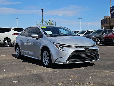 Used 2026 Toyota Corolla LE FWD image 3
