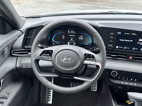 New 2026 Hyundai Elantra Sport FWD image 24