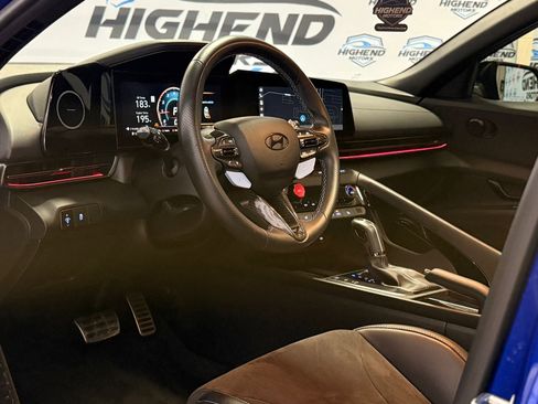 Used 2024 Hyundai Elantra N image 15