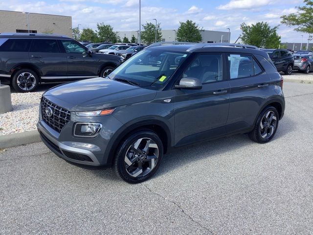 Used 2026 Hyundai Venue SEL FWD image 33