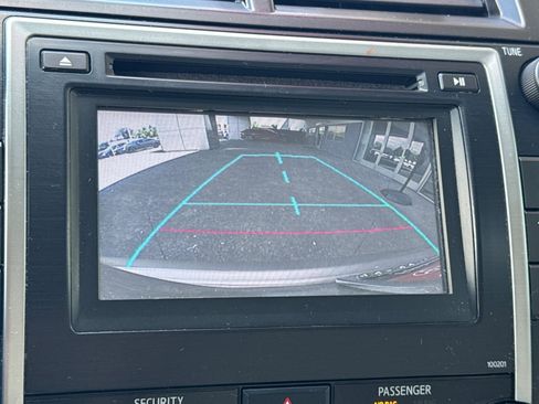 Used 2014 Toyota Camry LE FWD image 24