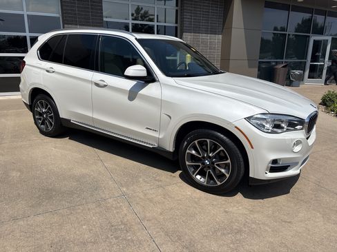Used 2017 BMW X5 xDrive35i AWD/4WD image 27