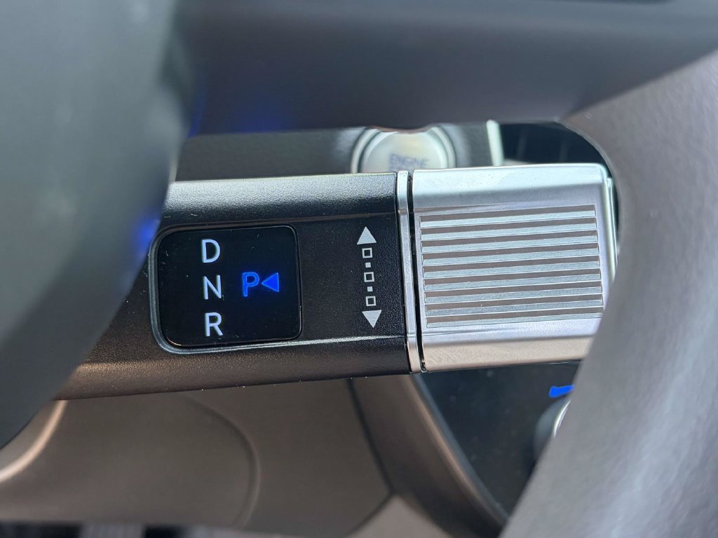 Used 2025 Hyundai Sonata SEL FWD image 28