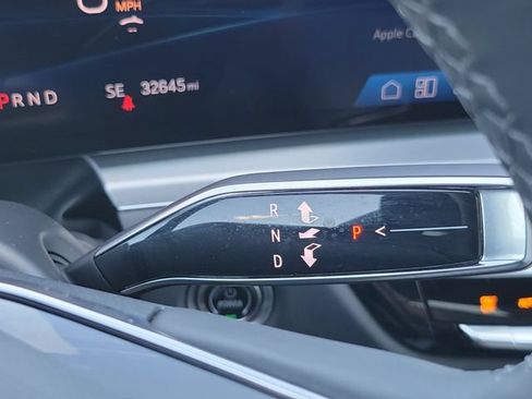 Certified 2024 Cadillac Lyriq Luxury AWD/4WD image 23