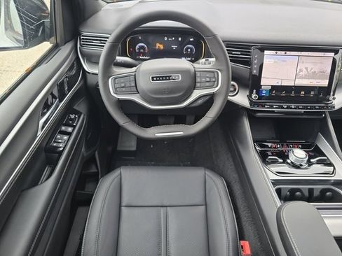 New 2025 Jeep Wagoneer Series III w/ Quick Order Package 25C Super image 4