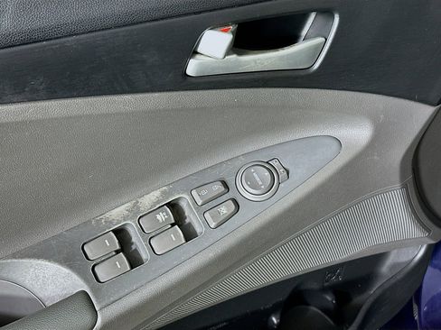 Used 2013 Hyundai Sonata GLS image 14