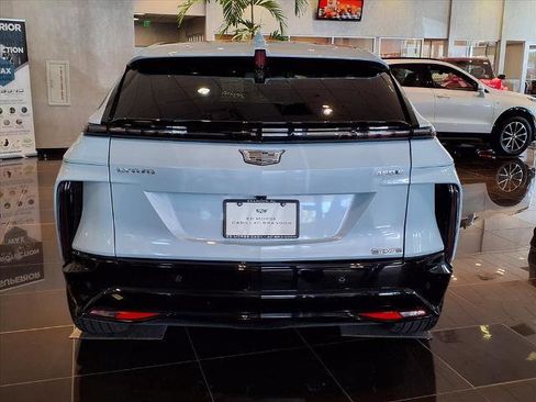 New 2025 Cadillac Lyriq Sport w/ Nappa Leather Package image 6