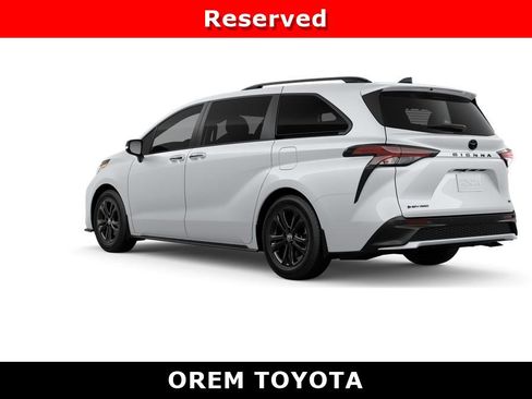 New 2026 Toyota Sienna XSE AWD/4WD image 6