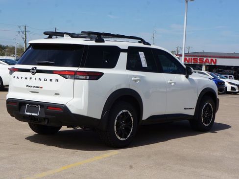 Used 2024 Nissan Pathfinder Rock Creek image 8