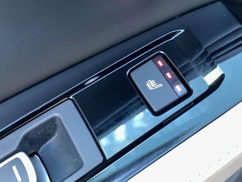 Used 2023 Honda Accord Touring image 39