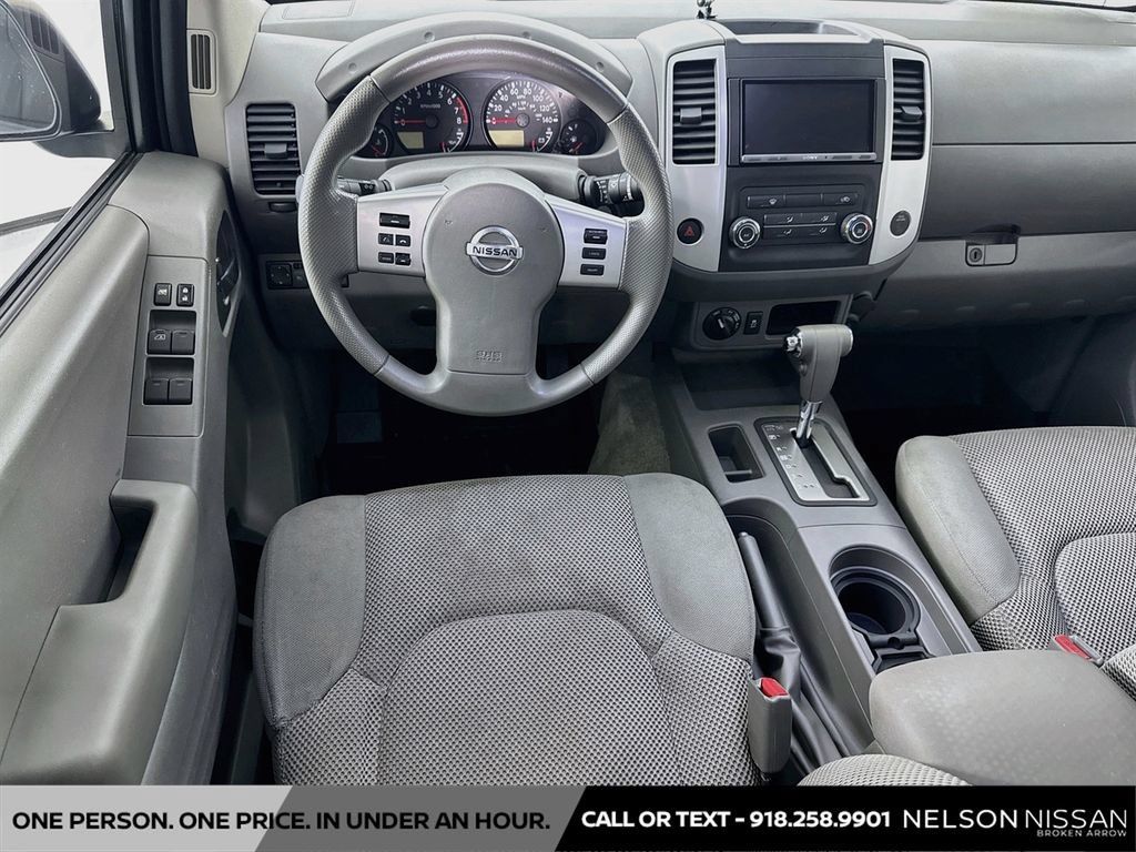 Used 2016 Nissan Frontier SV AWD/4WD image 20