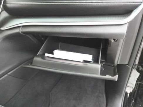 Used 2023 Jeep Grand Cherokee Altitude image 46