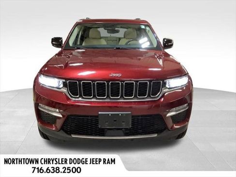 Certified 2022 Jeep Grand Cherokee Limited AWD/4WD image 1