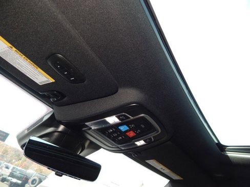 Used 2025 RAM 3500 Limited image 22