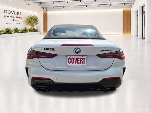 Used 2023 BMW M440i Convertible w/ Premium Package RWD image 11