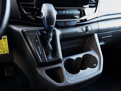 Used 2024 Ford Transit 350 XLT image 34