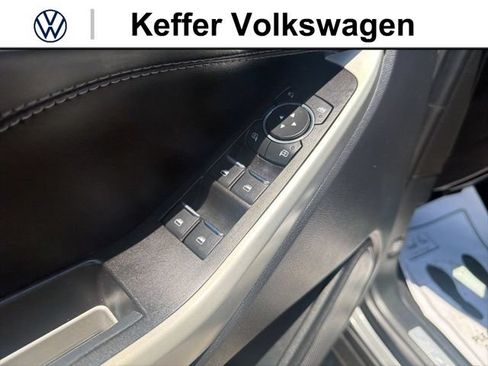Used 2021 Ford Explorer Limited RWD image 15