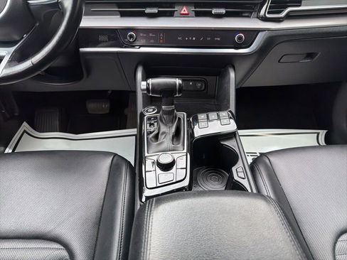 Certified 2023 Kia Sportage SX AWD/4WD image 26