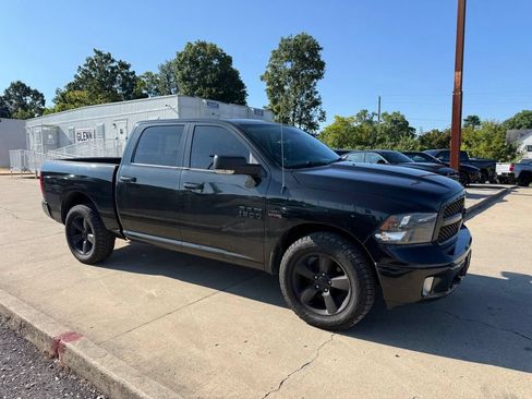 Used 2018 RAM 1500 Big Horn AWD/4WD image 5