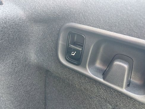 New 2026 Mercedes-Benz C 300 4MATIC Sedan image 24