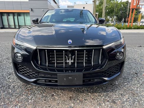 Used 2020 Maserati Levante S AWD/4WD image 2