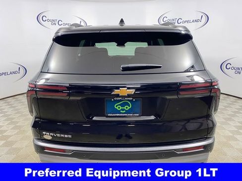 Certified 2025 Chevrolet Traverse LT image 5