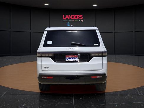 New 2026 Jeep Grand Wagoneer L Limited w/ HD Trailer Tow Package AWD/4WD image 2