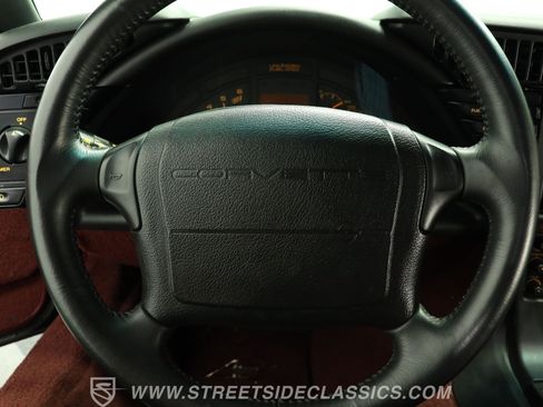 Used 1993 Chevrolet Corvette Convertible RWD image 36