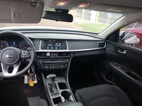 Used 2019 Kia Optima LX FWD image 8