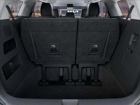 New 2026 Kia Carnival FWD image 19