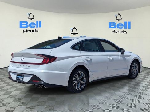 Used 2023 Hyundai Sonata SEL w/ Preferred Accessory Package FWD image 4
