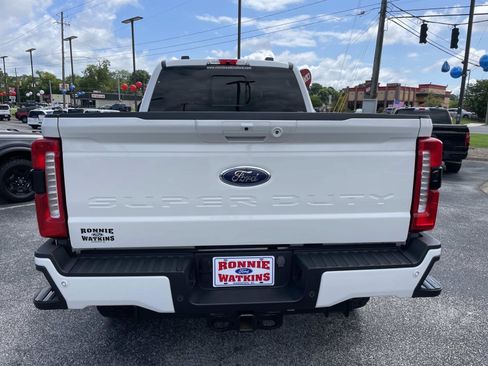 Used 2024 Ford F250 Lariat w/ Tremor Off-Road Package AWD/4WD image 5